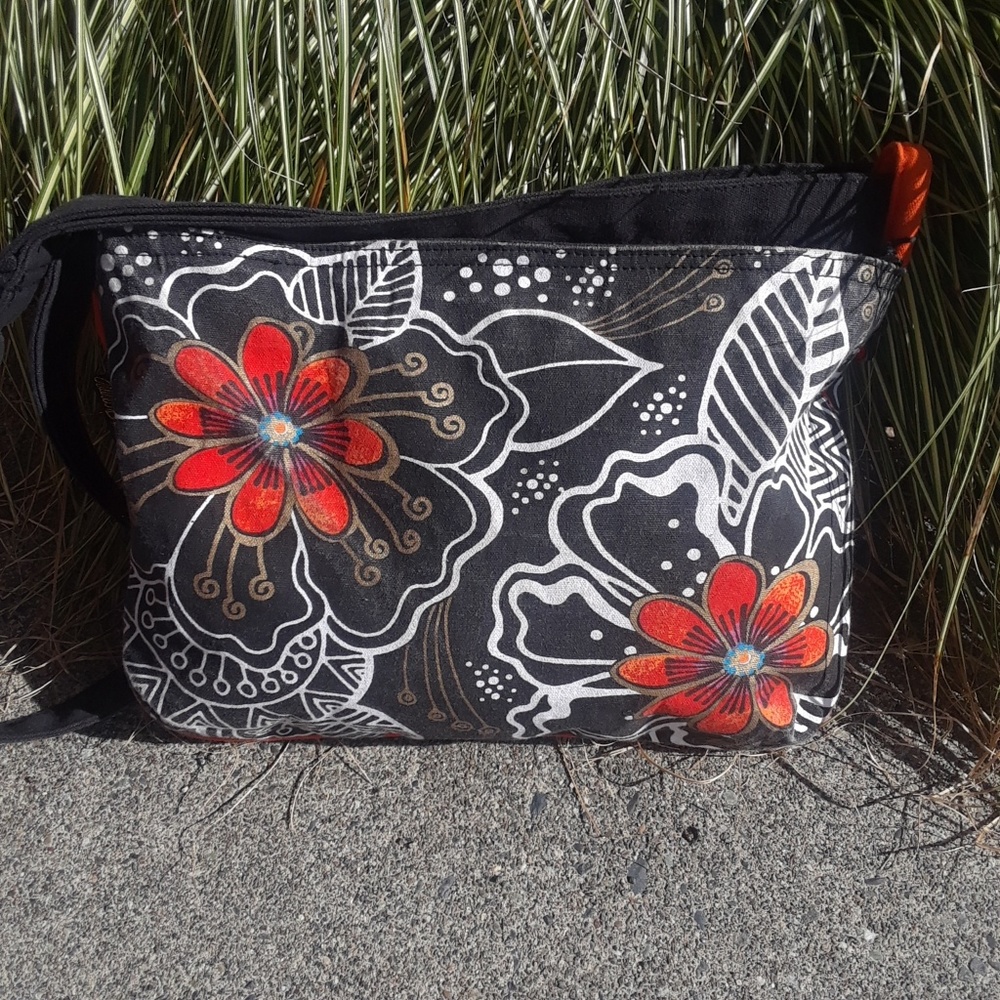 Laurel Burch vintage floral crossbody bag